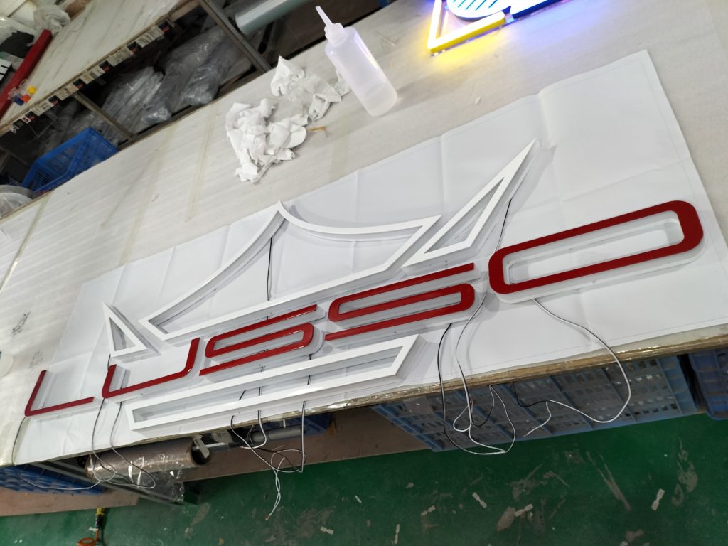 看板のアドセイコー公式サイト内 電飾看板 金属 電飾箱文字 点滅看板 施工事例画像