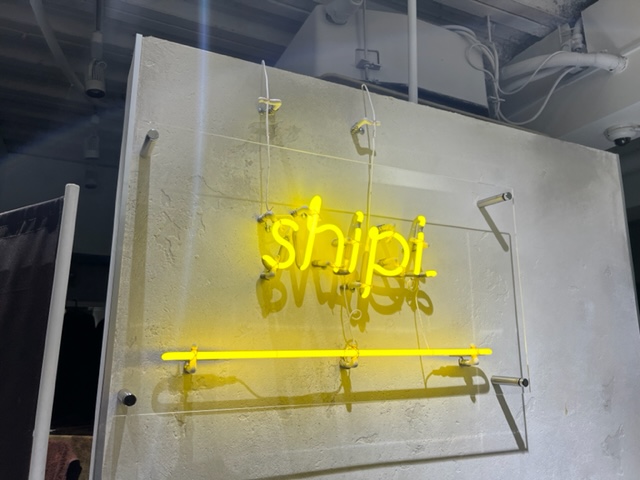 看板のアドセイコー公式サイト内画像 ネオン看板 施工事例画像